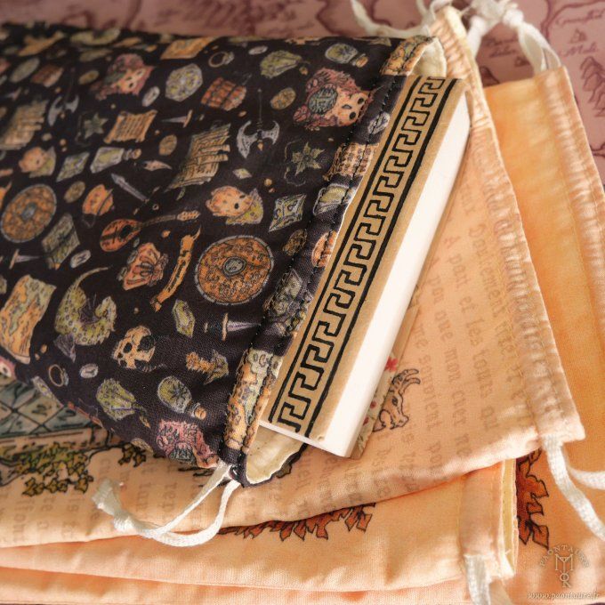 Pochon pochette tote en coton à cordon - accessoire fantasy geek jeux de rôle