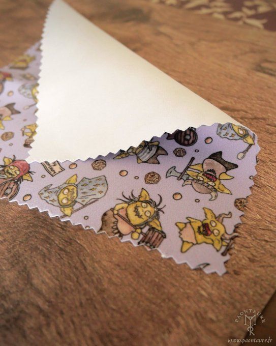 Petit chiffon à lunettes microfibre avec motifs gobelins ou goules
